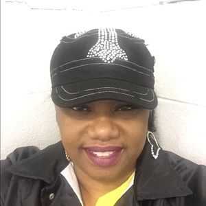 Meet your Posher, Ronette